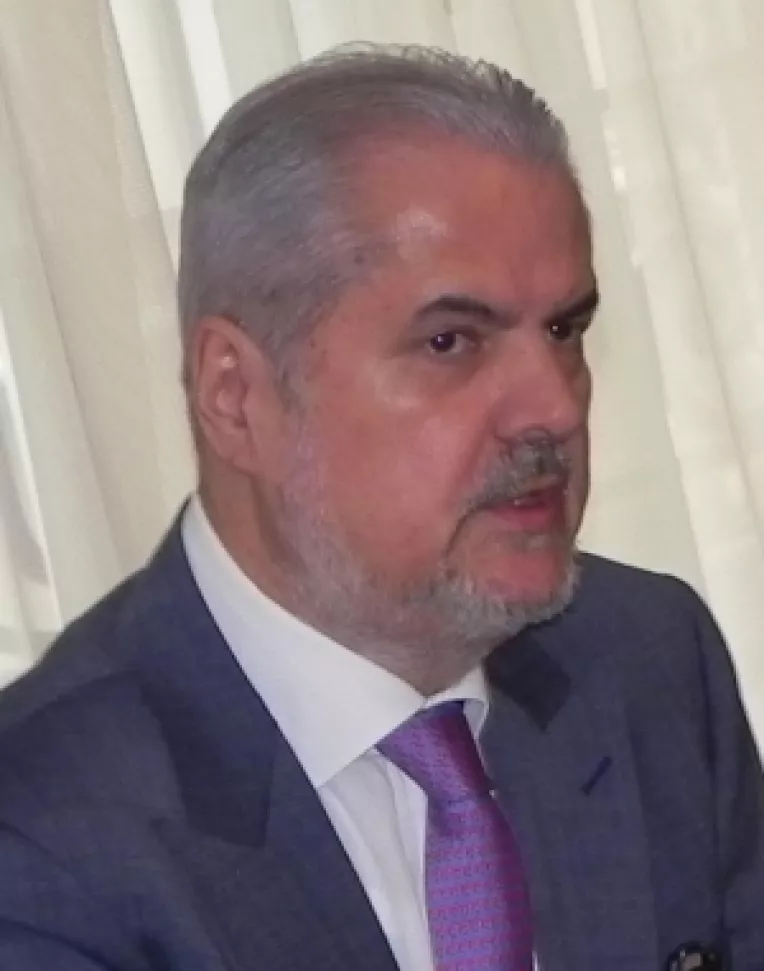 Adrian Nastase: Motivele pentru care steaua lui Iohannis paleste