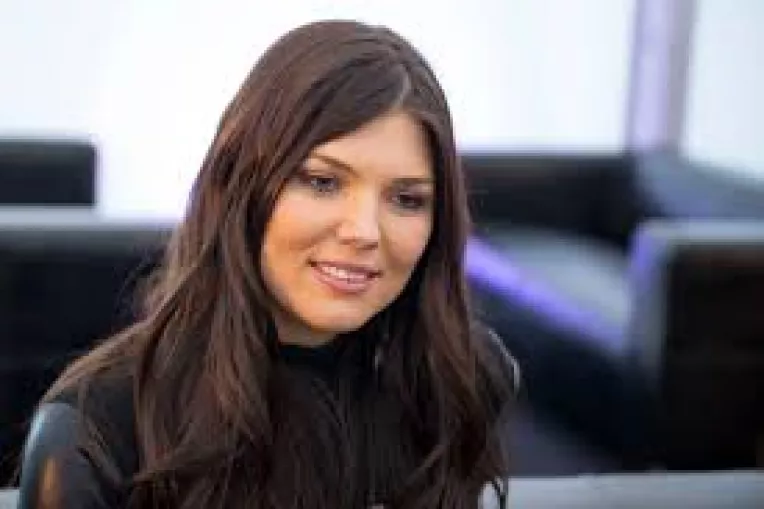 Bere Gratis si Paula Seling sunt Indragostiti!