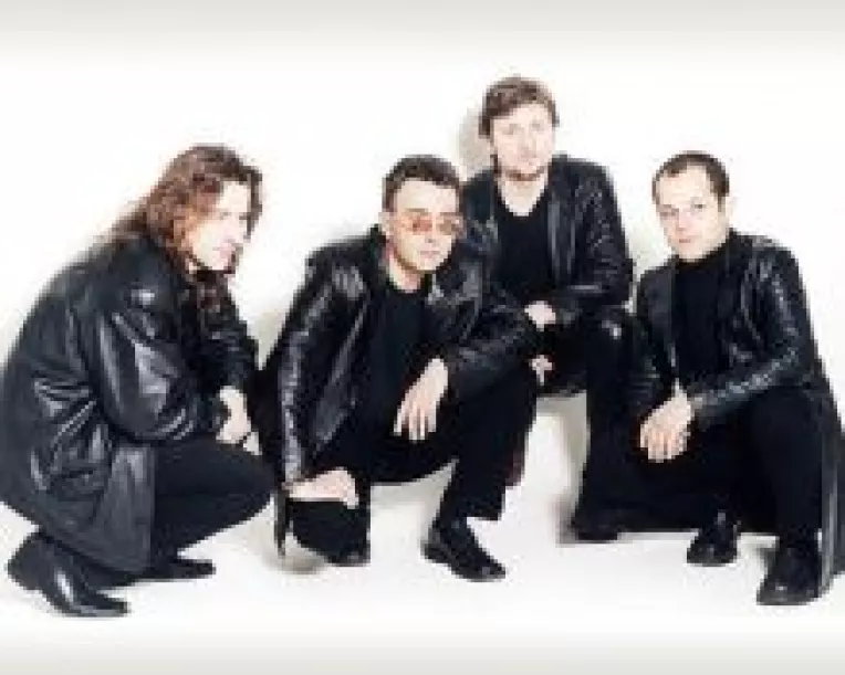 Concert extraordinar: Taxi la Arenele Romane

 

