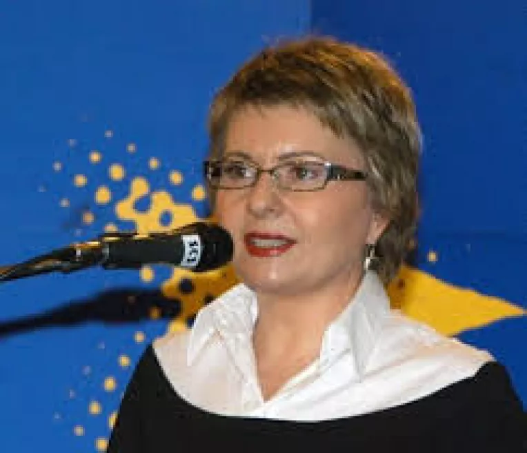 Dana Deac: Fiul meu, de 27 de ani, a fost alaturi de mine in lupta cu cancerul!