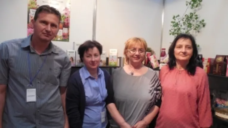 Elena Bratu, Director Vanzari Marketing la Plafar: Cele mai cautate ceaiuri la Nutraceutica sunt cele traditionale cu o singura planta si ceaiurile combinate!