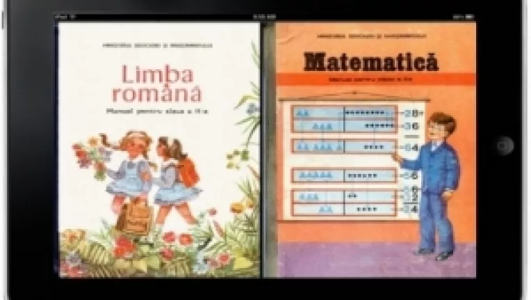 Elevii romani vor avea, din septembrie 2013, acces la manuale digitale in format pdf 