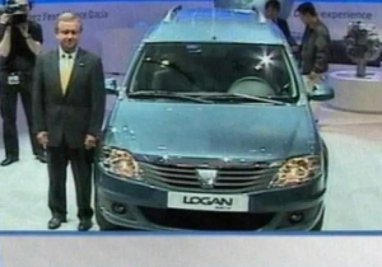 Logan MCV restilizat si Sandero diesel, prezentate de Dacia la Paris