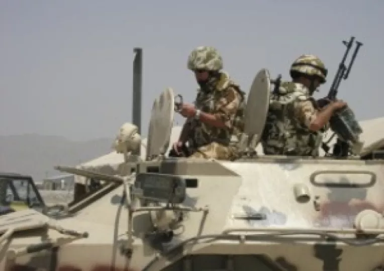 Militar roman ranit pe front: Fruntasul George Tircomnicu a suferit o contuzie la cap