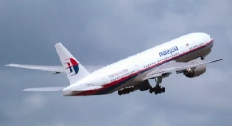 Misterul zborului MH370 al firmei Malaysia Airlines : Este posibil ca avionul Boeing 777 sa fie rapit de extraterestri (1)