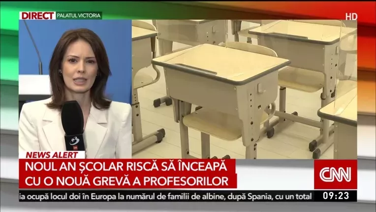 Noul an scolar risca sa inceapa cu o noua greva a profesorilor