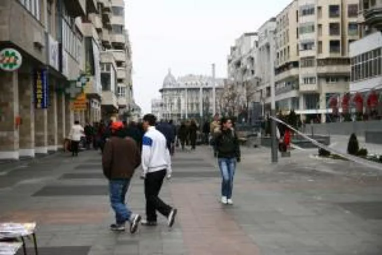 Orasenii, loviti de criza