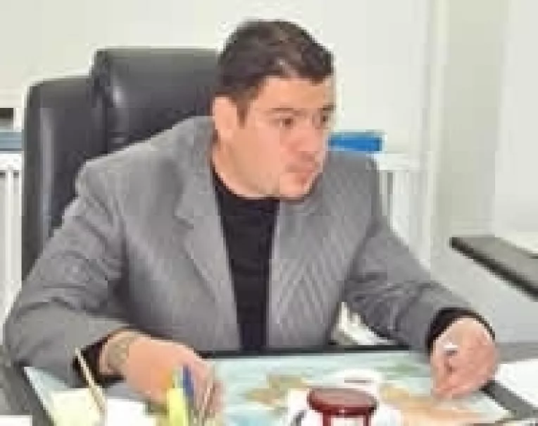 Radu Babus il evacueaza si pe presedintele Ion Iliescu