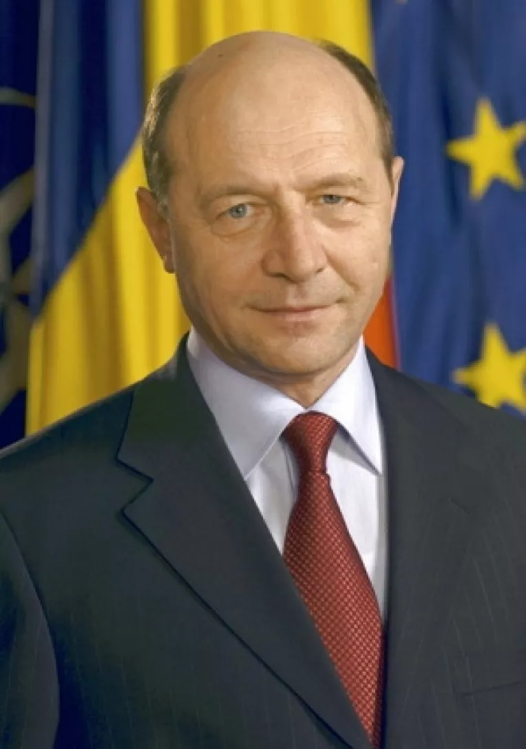 Traian Basescu e de parere ca Romania are nevoie de o crestere imediata a capacitatii de absorbtie a fondurilor europene