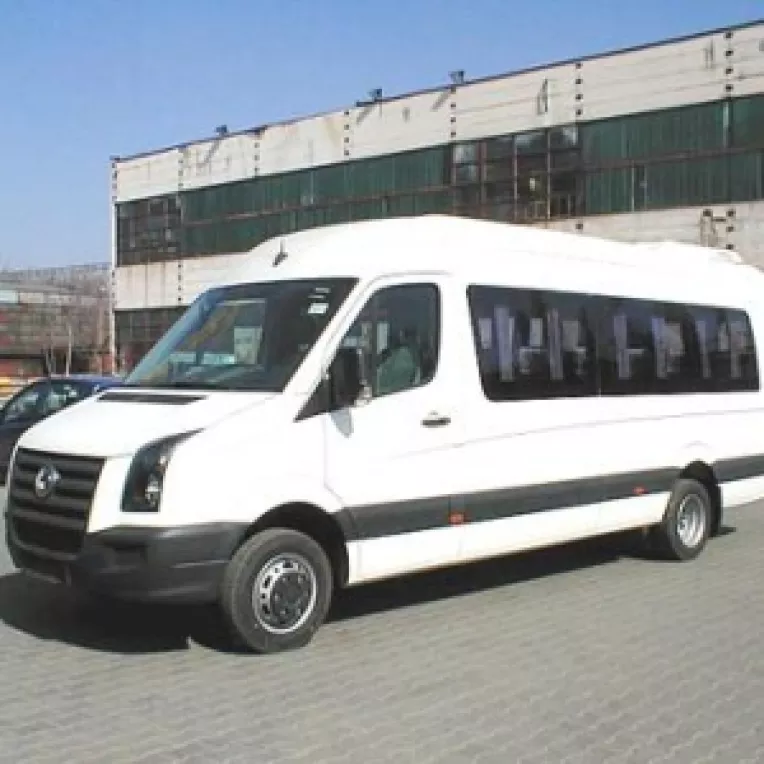 Transportul de persoane a scazut cu 40%