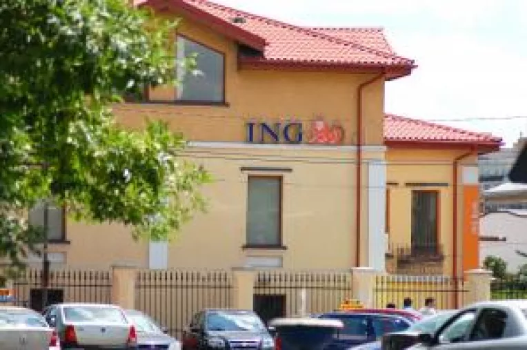 Vanzatorii de iluzii